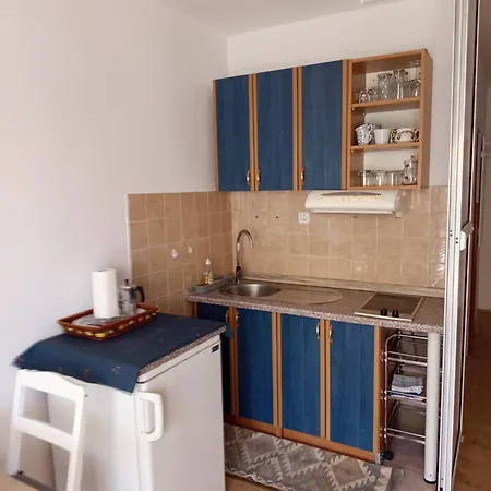 Grebaville - 1 * Grebastica